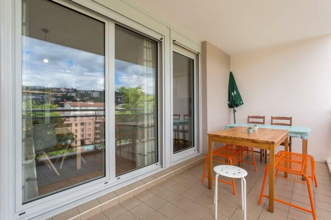 Appartement Lyon Centre Confluence 100 M2 Parking Terrasses Екстериор снимка